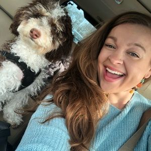 Meet your Posher, Amelia